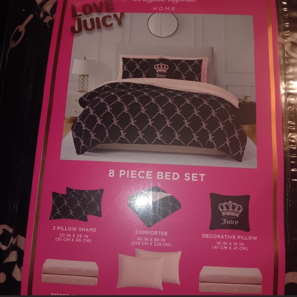 Juicy Couture Queen Size Chain link Black and Pink Bed Set - Picture 3 of 11